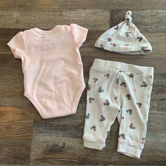 Disney Baby Minnie Mouse outfit - Picture 6 of 6